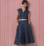 Schnittmuster Vogue 8577 schwingendes Blusenkleid Gr. 34-48