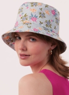 hats-sewingpattern-mccalls-8497-easy-to-sew